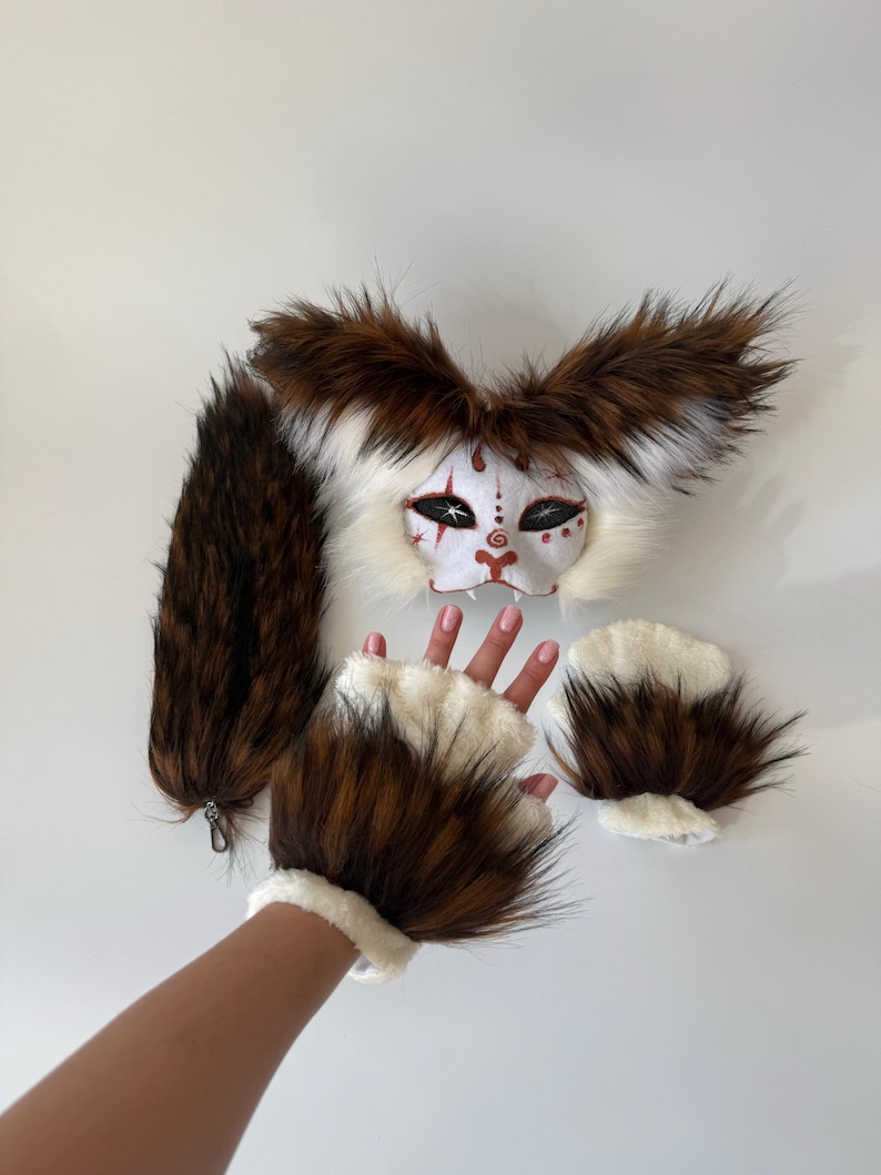 Therian Gear
Animal cosplay
Full Therian Set
Mask Gloves Tail
Fluffy Therian Paws
Cat Mask and Tail
mask with long ears
Gray White design
Therian Cat Masks
Quadrobics Mask
Terian Fan Gift Idea
Furry Fans Gift
Halloween costume