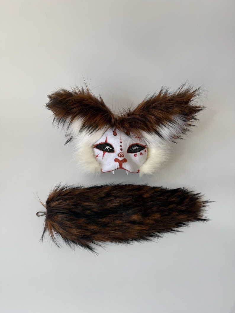 Therian Gear
Animal cosplay
Full Therian Set
Mask Gloves Tail
Fluffy Therian Paws
Cat Mask and Tail
mask with long ears
Gray White design
Therian Cat Masks
Quadrobics Mask
Terian Fan Gift Idea
Furry Fans Gift
Halloween costume