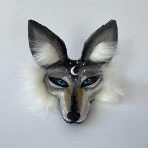 High Quality masks
Therian Wolf Mask
cheap therian mask
Gray Wolf Mask
Wolf Cosplay Mask
Theriotype Wolf
Handmade Mask
Moon Stars Design
Named Lunar Wolf
Quadrobics Mask
Therian Premade Mask
Therian fan gifts
Universal size