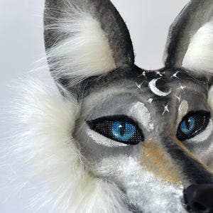 High Quality masks
Therian Wolf Mask
cheap therian mask
Gray Wolf Mask
Wolf Cosplay Mask
Theriotype Wolf
Handmade Mask
Moon Stars Design
Named Lunar Wolf
Quadrobics Mask
Therian Premade Mask
Therian fan gifts
Universal size