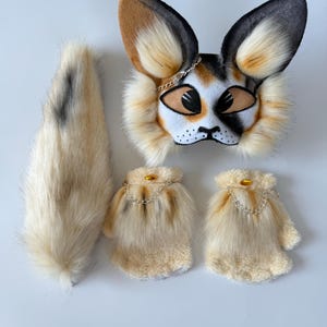 Brown White mask
Mask for Therian
daughter gifts
Theriotype Cat
Therian Kitty Mask
mask name Rockstar
mask for girl
Cat Mask and Tail
Feline Cat Cosplay
Handmade Mask
Quadrobics Mask
Teen Christmas Gift
therian gear Set