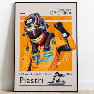 Oscar Piastri Poster - GP Cina 2025 McLaren | F1 Racing Print, Formula Uno Decor, Regalo per Fan F1