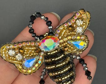Handmade Beaded Bee Brooch ,Crystal Embroidered Insect Jewelry Pin