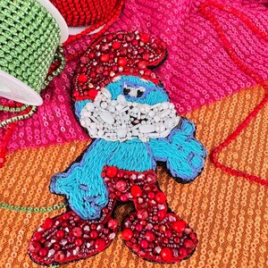 Smurf Brooch Pin, Smurfette Brooch, Cartoon characters, Smurf beaded brooch, beaded brooch, handmade brooch, gift for her, beaded pin