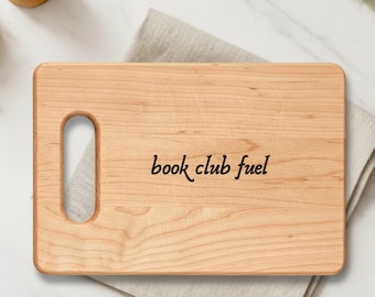 Tabla de quesos única - Tabla de cortar de madera para charcutería Book Club Fuel - Tabla de servir grabada
