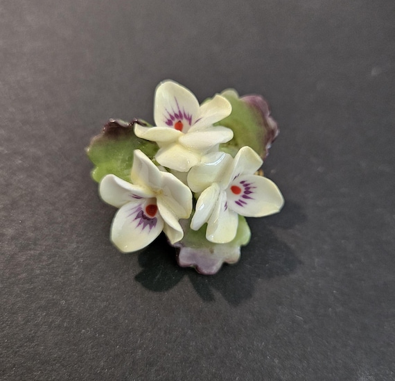 Cara China Staffordshire White Violet Pin Made in England