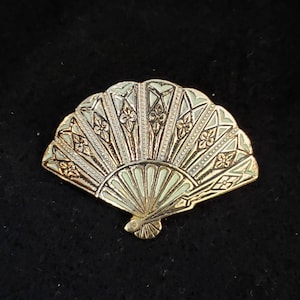 Vintage Damascene Spanish Fan Brooch Goldtone