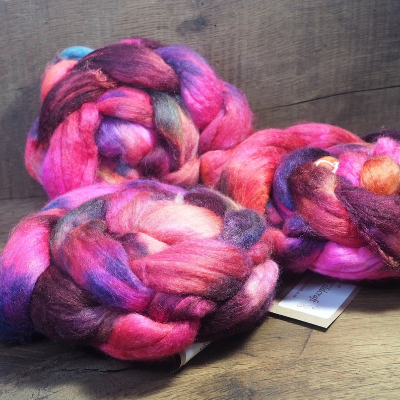 MerinoSilk Top /'Morello/' for Hand Spinning 5050