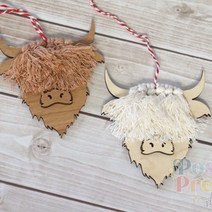 Highland Cow Ornament, Cow Macramé Christmas Ornament, Highland Cattle Macrame Ornament, farmhouse decor image 1