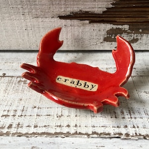 Ceramic Crab- coffee spoon rest- tea bag rest- candle holder- ring dish- jewelry- trinket dish- green- ocean decor-gift