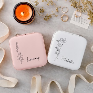 Gepersonaliseerde draagbare sieradendoos, op maat gemaakte reissieradendoos, cadeaus voor haar, aangepaste huwelijkscadeaus, leren sieradendoos, cadeau bruidsmeisjes