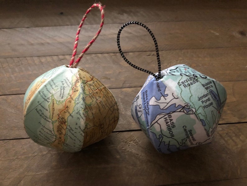 Christmas Ornament Souvenir Wholesale Custom 6-sided Mini-Globe You pick the city state country area