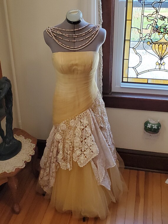 Gold mermaid wedding dress hot sale