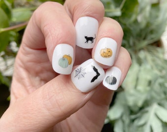 halloween nail transfers - illustrated nail art decals - pumpkin cat bat spiders web nail art stickers - halloween costume nails