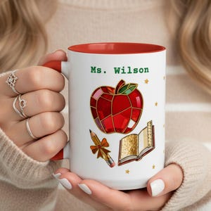 Personalisierte Lehrertasse, Buntglas Apple Buch Kaffeetasse, Geschenk zum Jahresende Lehrer Wertschätzung, vergessen Sie nie den Unterschied, den Sie machen