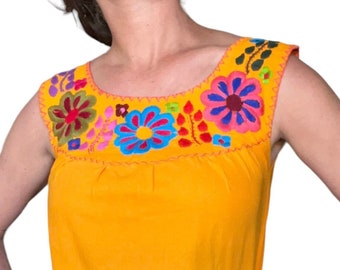 60s 70s Daisy Embroidered Marigold Woven Tank Top (size medium)