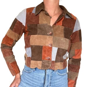Giacca corta in pelle scamosciata patchwork anni '90 e '70 (taglia XS)