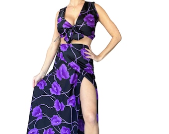 90s Purple and Black Floral Two Piece Tie Front Crop Top and Midi Length Wrap Skirt (size medium, large, xl)