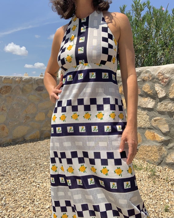 60s 70s Navy Checkers and Yellow Rose Print Halte… - image 5