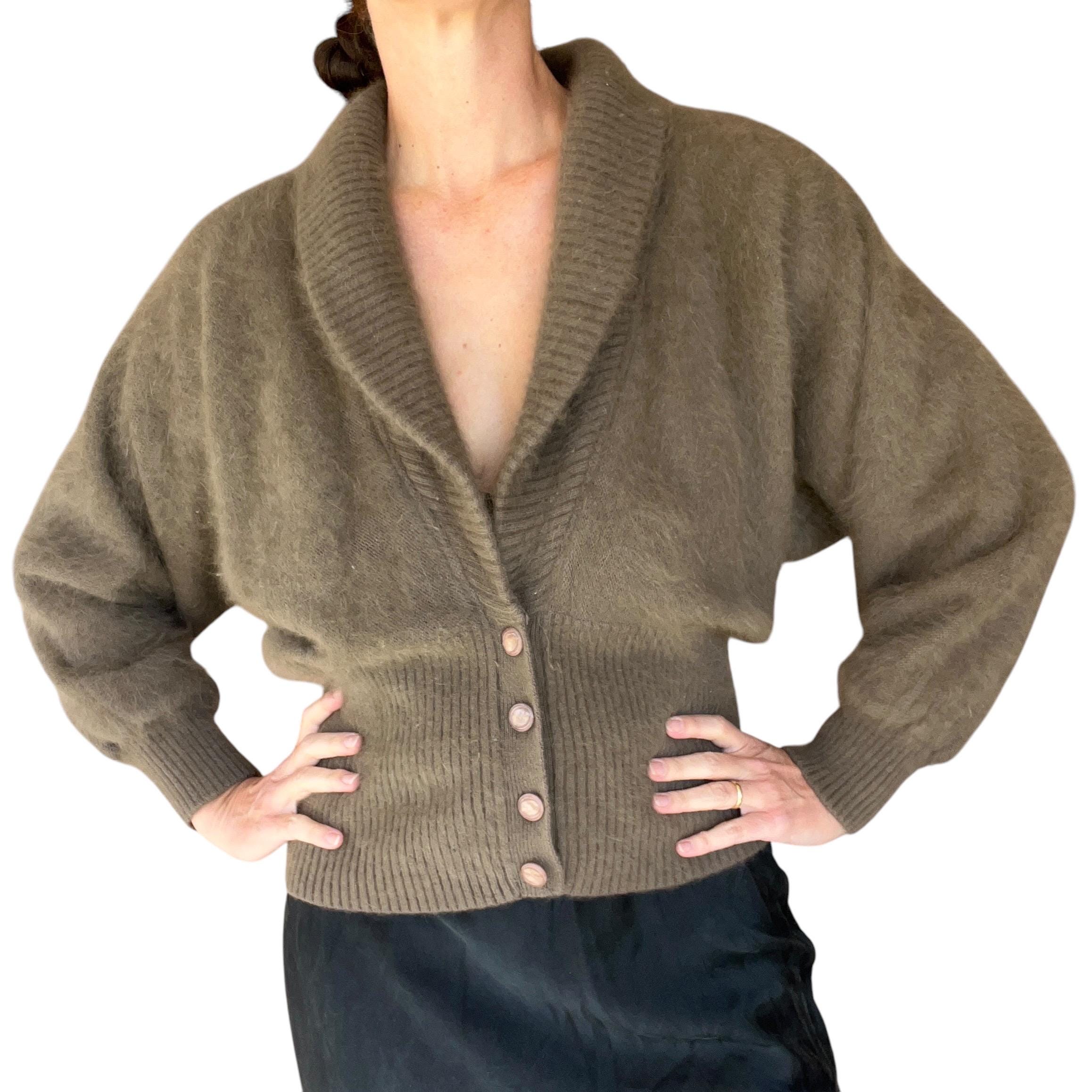 【U LAN】Angora Mo hair cardigan Ann Taylor Size M Womens White Angora Rabbit Hair Wool