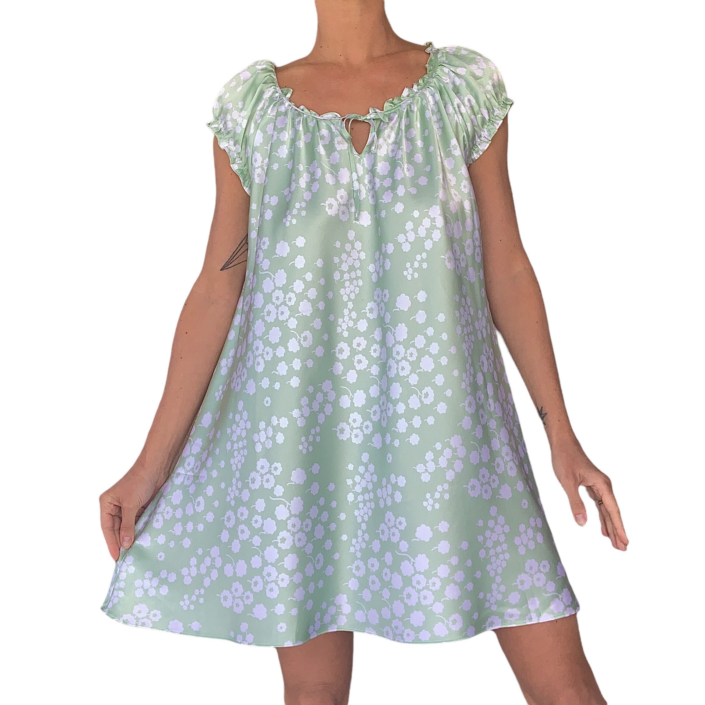 Oscar De La Renta Pink Label Seafoam Green Daisy Floral ...