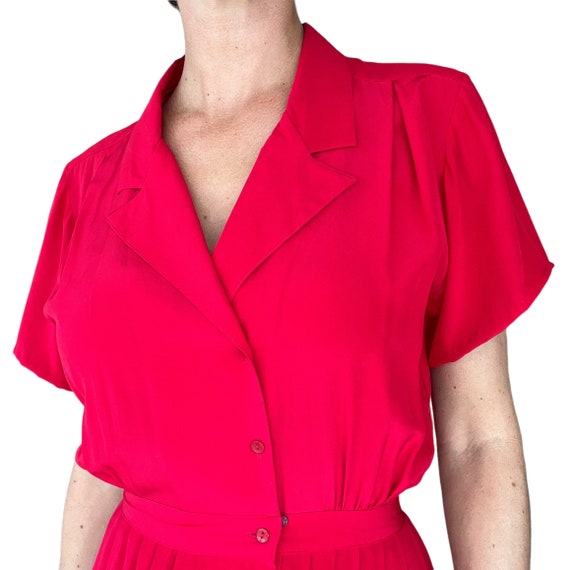 80s 90s Candy Apple Red Silk Short Sleeved Button… - image 5