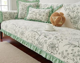 Non-Slip Chenille Couch Cover / Retro Floral Sofa Cover / All-Season Skirted Couch Cushion / Washable Sofa Protection / Living Room Decor