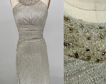 Talla 4 // Vestido de noche vintage plateado metalizado con cuello de cuentas // Vestido formal hasta el suelo