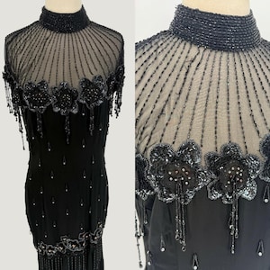 Size 10//Vintage Black Beaded Silk Flapper Dress//Fringe Flower Embellished Dress//Gatsby-Inspired Cocktail Dress