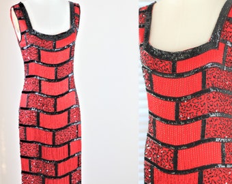 Sz 10//Fabulous Flapper Style Red Black Beaded dress// Sequins silk Gatsby