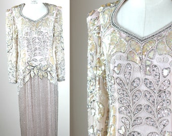 Talla 10 // Increíble vestido vintage con cuentas // Patrón de lentejuelas rosa claro y marfil con falda de cuentas plateadas
