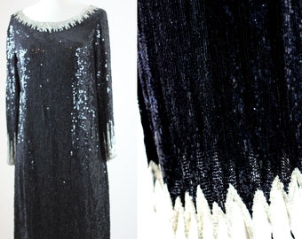 Sz S//Black Sequin Flapper Sheath Dress with Silver Beads//Vintage Silk Sequin Black Dress