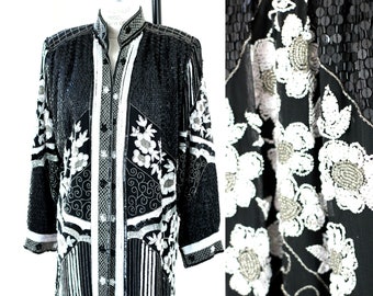 Sz L//STUNNING Black White Duster Kimono// Sequin Coat// Long beaded jacket