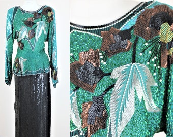 Sz M// Amazing 2 pc Long Sequin Set// Green Beaded Top// Long Sequin skirt