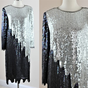 Sz S// Judith Ann Creations Gatsby style Sequin dress// Silver & Iridescent