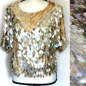 Size S// Retro Disco Short Sleeve Top //Vintage Sequin Paillette Beaded // Sparkle!
