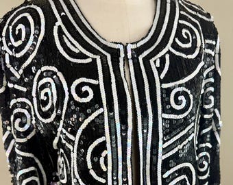 Size 8//Vintage Black & White Sequin Swirl Jacket//80s Art Deco Glam//Beaded Silk Party Blazer