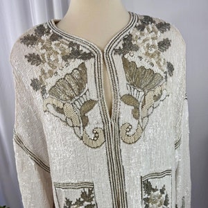 Size L//Vintage Heavily Sequined White and Silver Art Deco Jacket//Glam Evening Jacket