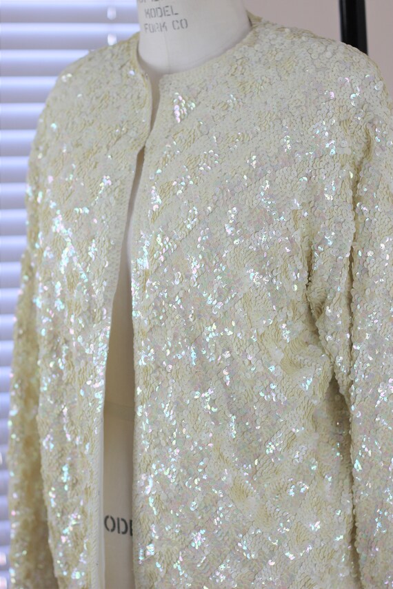 Sz L// Heavily beaded sequined Ivory Jacket// Wed… - image 3