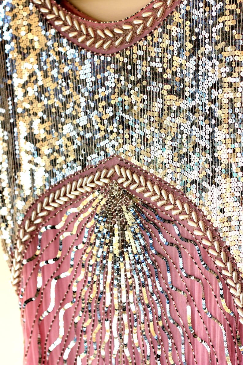 Mauve Pink Silver Flapper Style Vintage Sequin Beaded Dress