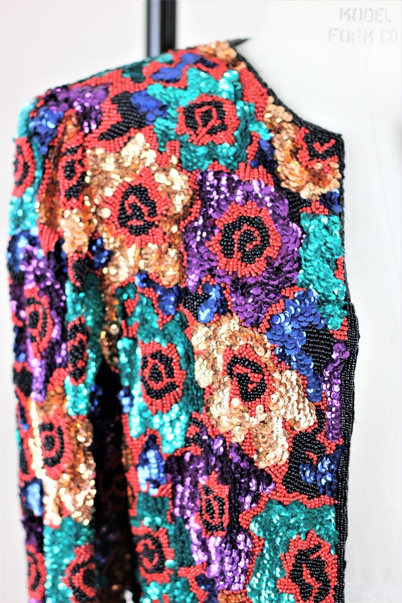 SzM// Black Tie Heavily beaded Rose Jacket//Sequi… - image 3