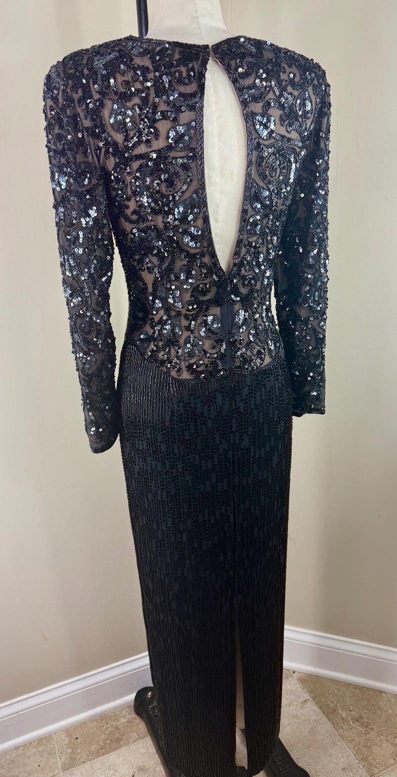 Size 6//Lillie Rubin V Neck Black Long Gown//Heavily Beaded Keyhole Back Long Dress image 8