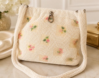 Vintage witte kralentas met bloemenborduurwerk, handtas met lange kralenband, bruidstas, cottagecore