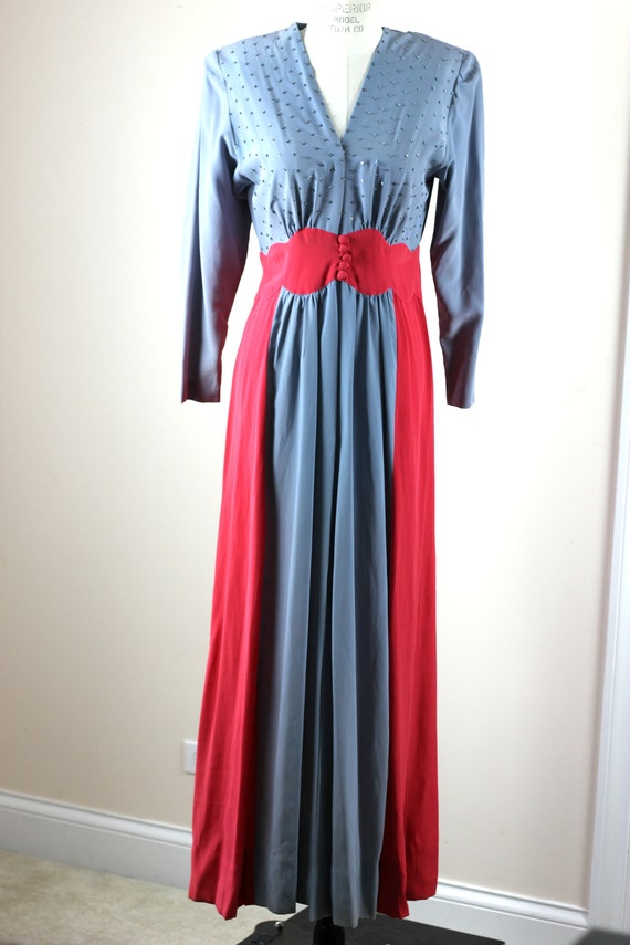 Sz M// AUTHENTIC 1940s Crepe Robe dress// Beaded … - image 2