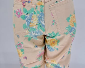 Size 25//Vintage 80s Floral Cotton High Waist Pants//Cottagecore Garden Print Jeans//Pastel Rose Butterfly Trousers