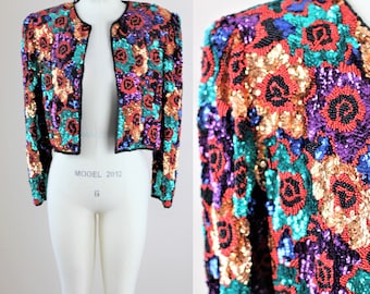 Tamanho M // Jaqueta Black Tie com muitas contas rosas // Bolero com lantejoulas e contas