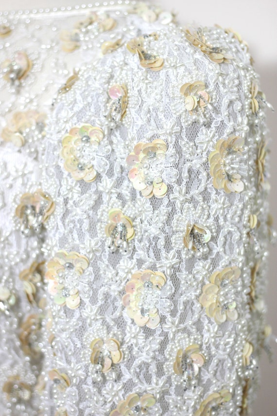 SIZE 10//STUNNING heavily beaded Wedding gown// B… - image 4