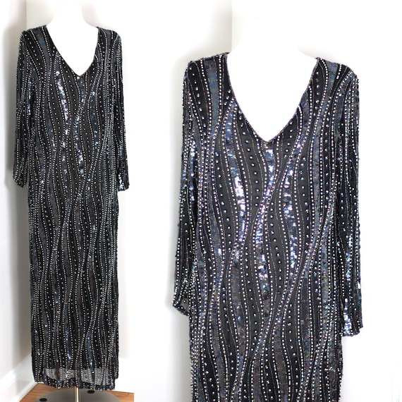 Sz M// Long Beaded Sheath Gown// V neck 3/4 sleev… - image 1