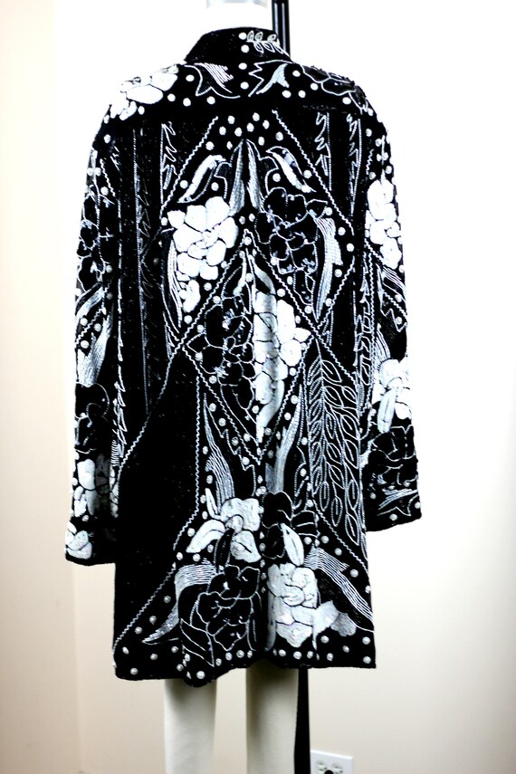 Plus sz 2X// Black White Sequin Beaded Duster// L… - image 9