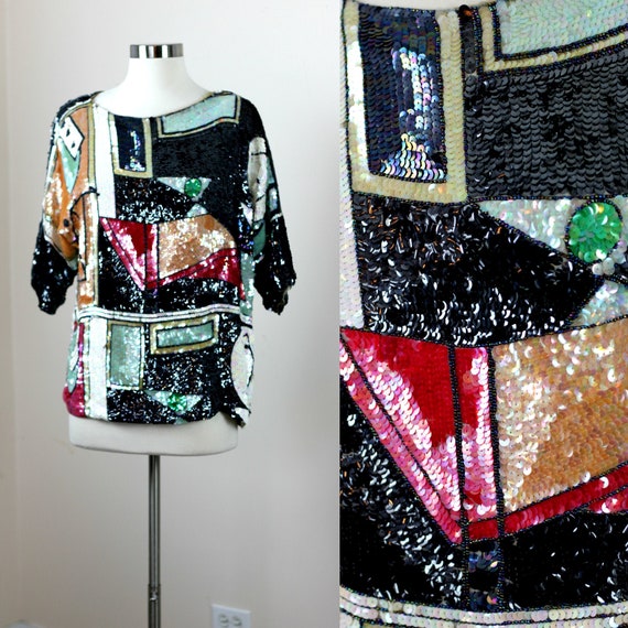 Size Medium//Avant Garde Retro Top// Silk Sequin … - image 1